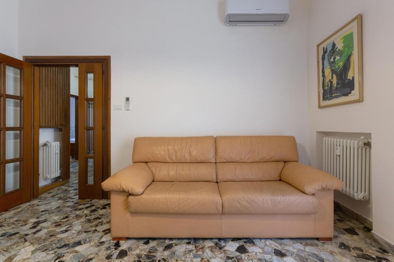 A 500 Mt Dalla Certosa Apartment Bologna Buitenkant foto
